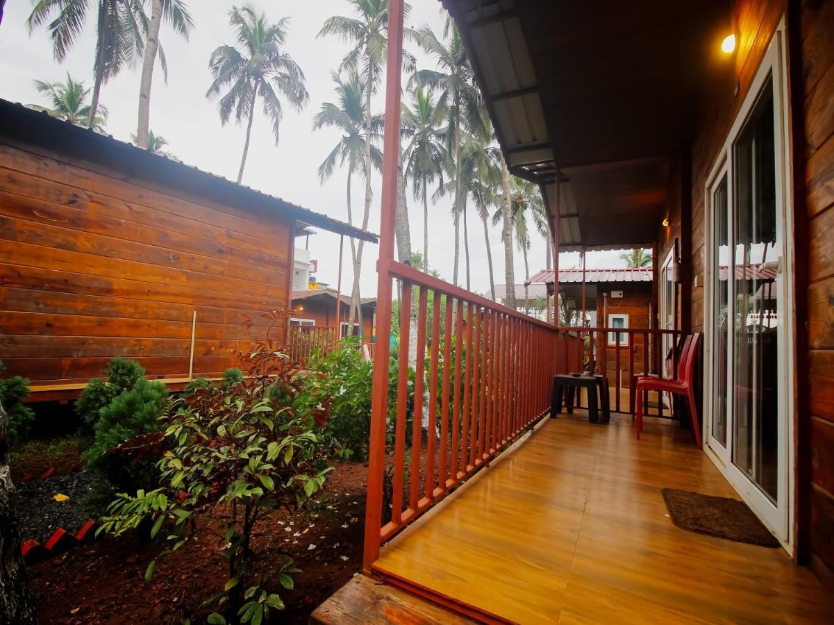 Mariners Bay Beach Resort Arambol Exterior photo